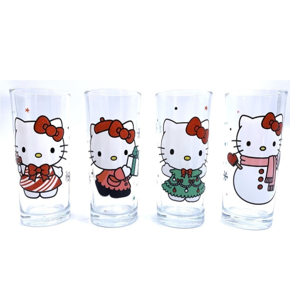 Hello Kitty 4pc Christmas Holiday Winter Drinking Glass Set